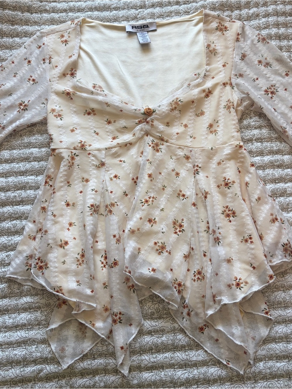 RSQ Cream Floral Handkerchief Hem Blouse with Tie Detail